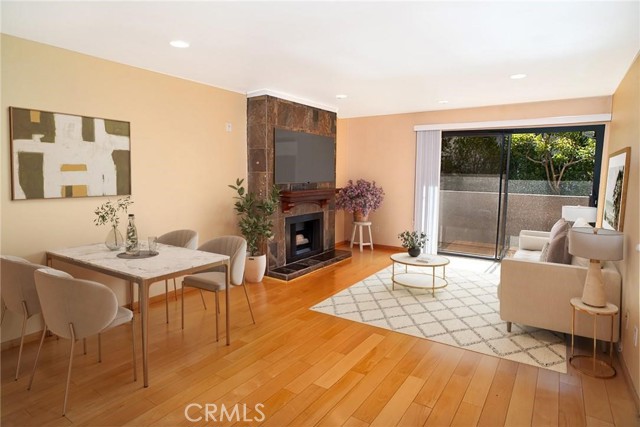 Detail Gallery Image 5 of 19 For 1940 N Highland, Los Angeles,  CA 90068 - 2 Beds | 2 Baths