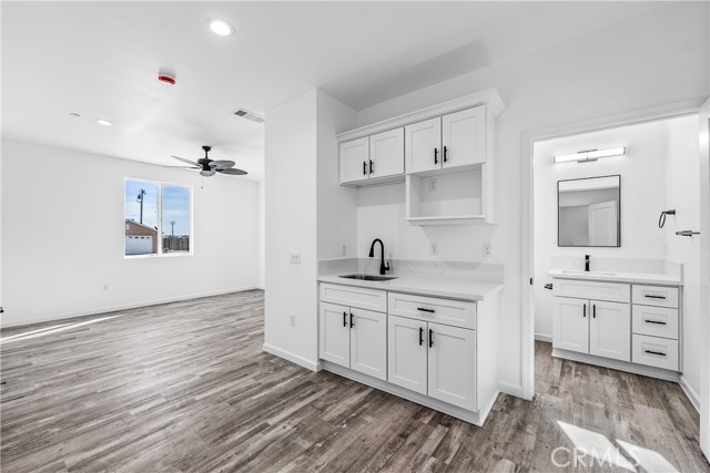 Detail Gallery Image 40 of 60 For 20349 90th St, California City,  CA 93505 - 4 Beds | 3 Baths