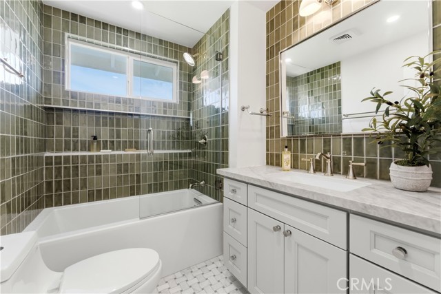 Detail Gallery Image 20 of 33 For 5104 Lindblade, Culver City,  CA 90230 - 3 Beds | 2 Baths