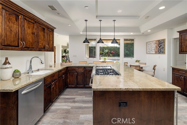 3141 Hillrose Dr, Rossmoor CA: https://media.crmls.org/medias/9d4d2880-b25c-4c9a-bbaa-ae8ecf508cc4.jpg