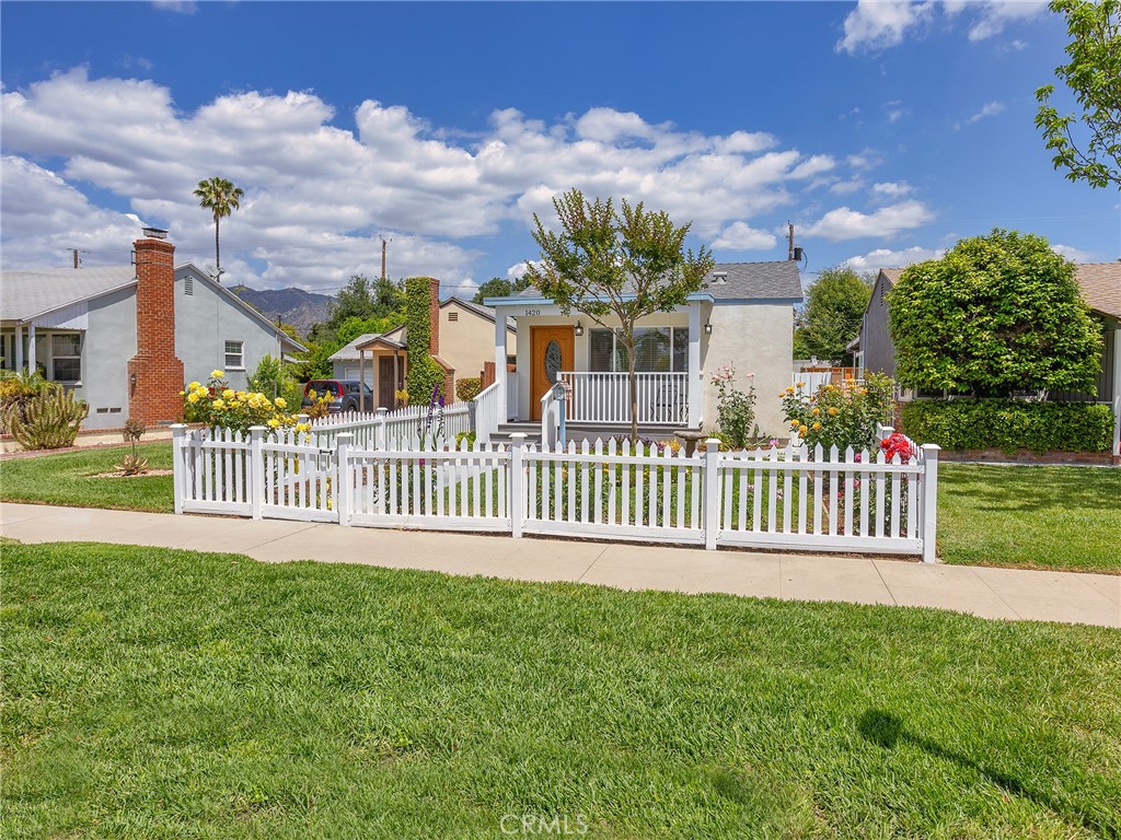 1420 N Lincoln StreetBurbank image #24