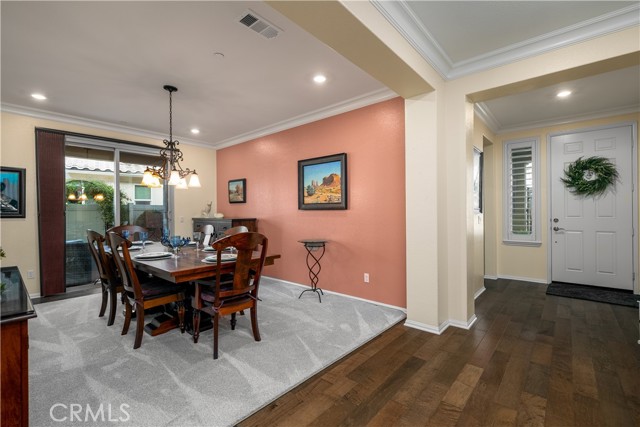 Detail Gallery Image 6 of 49 For 1371 Camino Sueno, Hemet,  CA 92545 - 3 Beds | 3 Baths