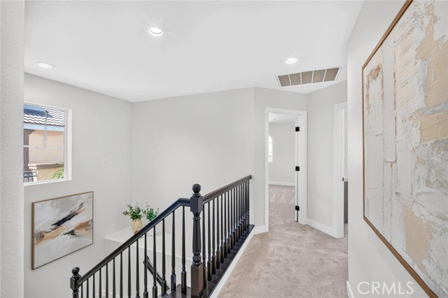 1324 Estel photo 27