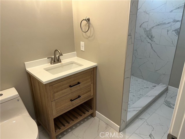 9335 Chimney Rock Lane, El Cajon CA: https://media.crmls.org/medias/9d4dc0fb-6314-423c-898b-5db559fae244.jpg