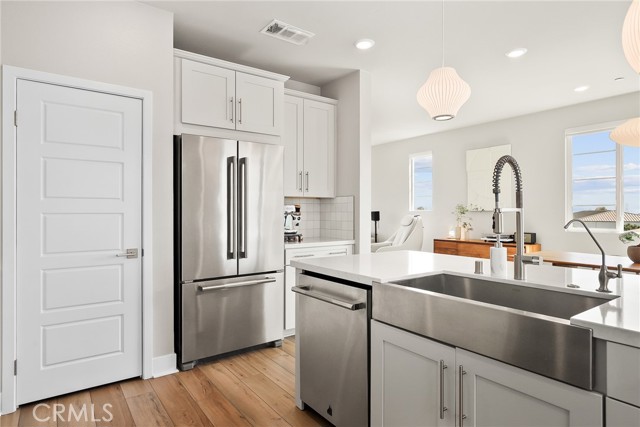 Detail Gallery Image 11 of 38 For 1421 W Sunrise Ln, San Pedro,  CA 90732 - 4 Beds | 3/1 Baths