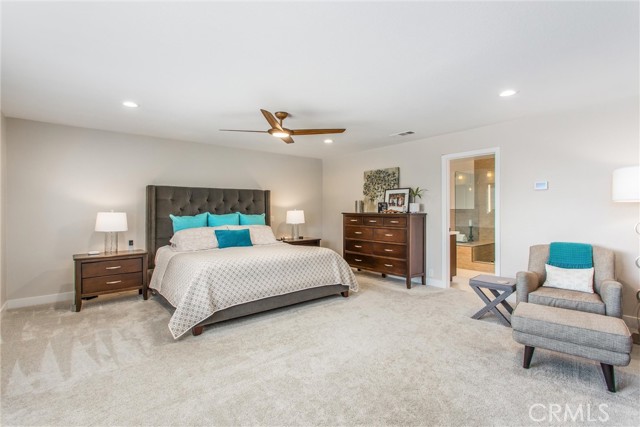 13046 Oak Crest Drive, Yucaipa CA: https://media.crmls.org/medias/9d4efe33-1556-4c18-b612-eb89062cffa3.jpg