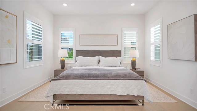 Detail Gallery Image 18 of 69 For 138 Yugen, Irvine,  CA 92618 - 4 Beds | 3/1 Baths