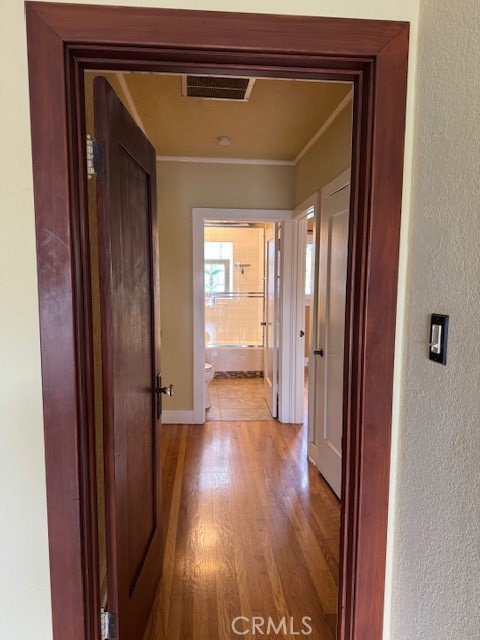 425 W Lime Avenue, Monrovia CA: https://media.crmls.org/medias/9d4f346c-ee07-4fbf-a75a-a19ddc6129a2.jpg