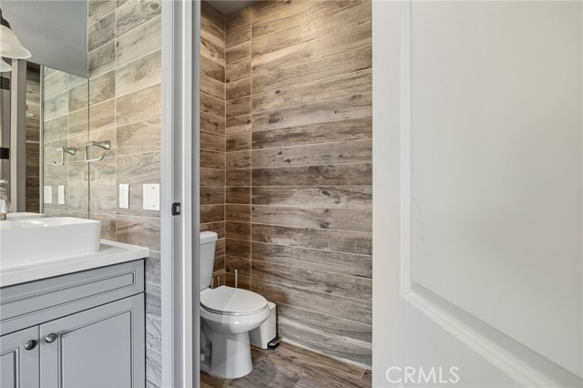 Image 68 of 74 For 17153 Rayen Street