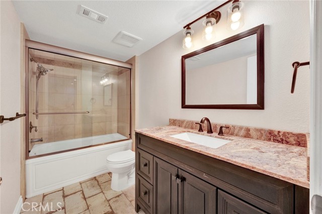 Detail Gallery Image 27 of 43 For 69 Penhill Ct, Glendale,  CA 91206 - 3 Beds | 3 Baths