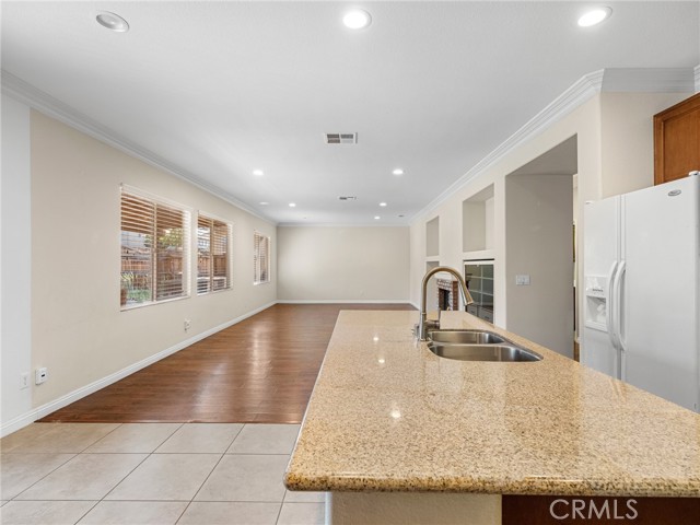 Detail Gallery Image 19 of 54 For 13647 Copper St, Victorville,  CA 92394 - 4 Beds | 3 Baths