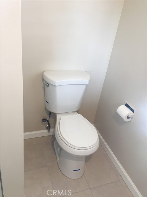 611 S Orange Avenue, Santa Ana CA: https://media.crmls.org/medias/9d540869-2ee5-42cd-9183-9c0081916906.jpg