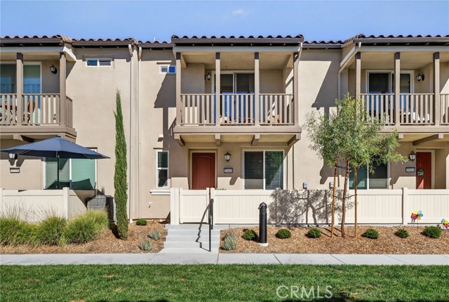 Detail Gallery Image 3 of 42 For 39400 Corvina Ln, Temecula,  CA 92591 - 2 Beds | 2/1 Baths