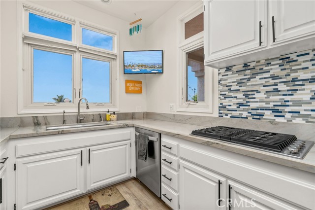 Detail Gallery Image 13 of 33 For 876 Cofair Ct, Solana Beach,  CA 92075 - 3 Beds | 3 Baths