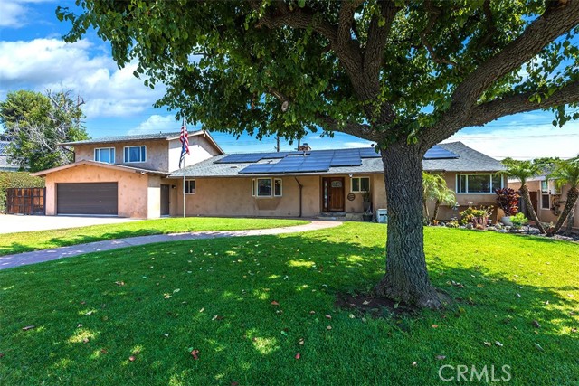1006 W Dorothy Drive, Brea CA: https://media.crmls.org/medias/9d55553b-95ab-4bca-9c06-3eae30523198.jpg