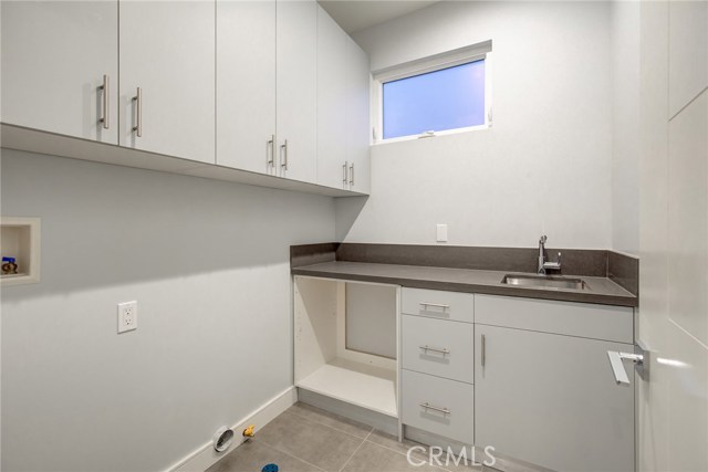 206 Juanita Avenue, Redondo Beach, California 90277, 4 Bedrooms Bedrooms, ,3 BathroomsBathrooms,Residential,Sold,Juanita,PV20030908