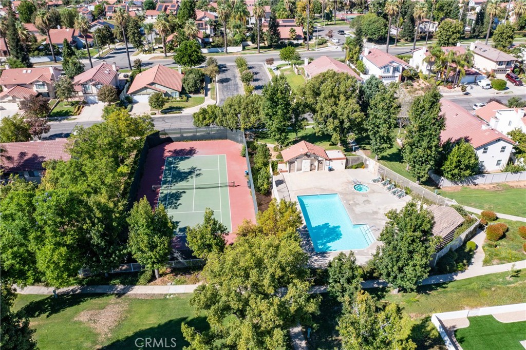 https://media.crmls.org/medias/9d570070-946e-4310-8bc9-a9bbbf19f661.jpg?preset=X-Large