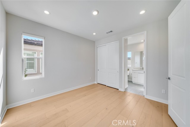 Detail Gallery Image 21 of 58 For 301 Brackens, Lake Forest,  CA 92630 - 4 Beds | 4 Baths