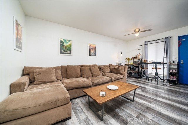 Detail Gallery Image 5 of 18 For 5036 Echo #309,  Los Angeles,  CA 90042 - 2 Beds | 1 Baths