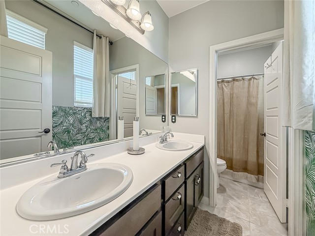 Image 30 of 49 For 458 Edgewood Drive