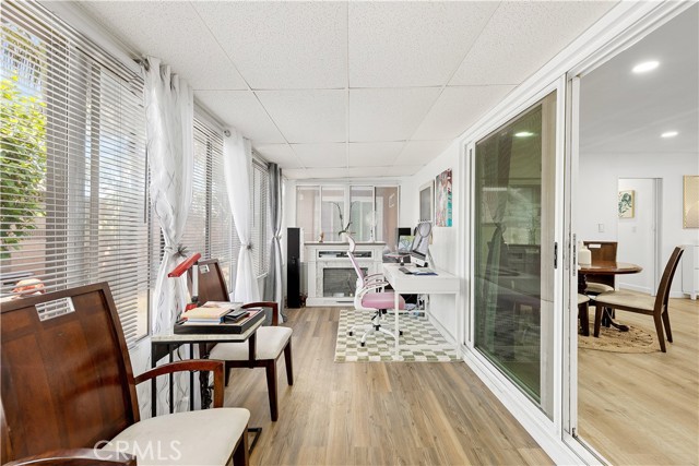 Detail Gallery Image 12 of 28 For 6002 Calvin Cir, Huntington Beach,  CA 92647 - 3 Beds | 2 Baths