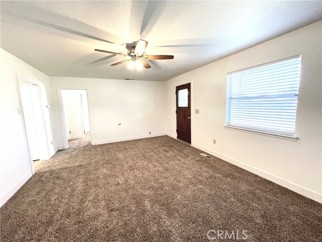 Detail Gallery Image 6 of 32 For 1099 E 23rd St, Merced,  CA 95340 - 3 Beds | 2 Baths