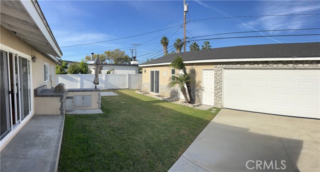 5135 Eagle Street, Long Beach, California 90815, 4 Bedrooms Bedrooms, ,2 BathroomsBathrooms,Single Family Residence,For Sale,Eagle,OC24010601