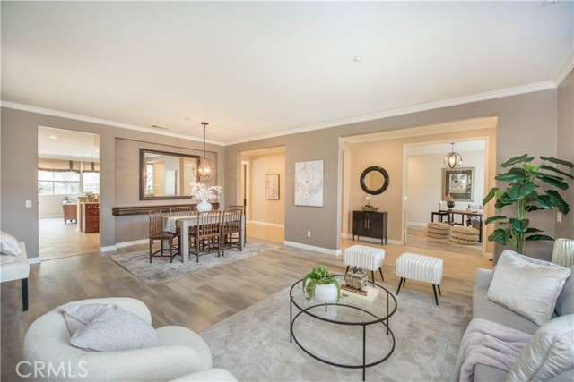 Detail Gallery Image 3 of 46 For 4285 Gardendale Ct, Riverside,  CA 92505 - 4 Beds | 2/1 Baths