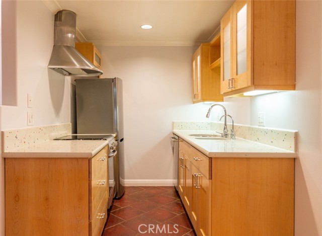 Detail Gallery Image 6 of 19 For 2311 4th St #221,  Santa Monica,  CA 90405 - 1 Beds | 1 Baths