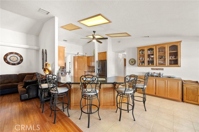 12710 Yorkshire Drive, Apple Valley CA: https://media.crmls.org/medias/9d5a7670-64b9-45f2-99f7-690d50c5ac51.jpg