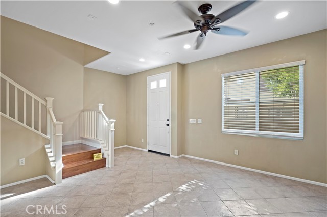 Detail Gallery Image 7 of 42 For 18 Moonstone, Irvine,  CA 92602 - 3 Beds | 2/1 Baths