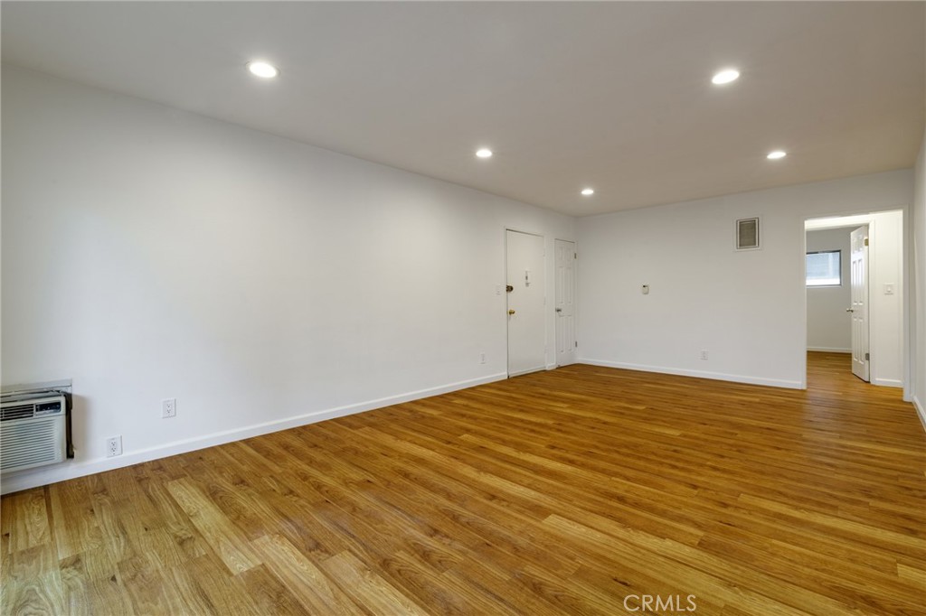 MLS #SR25264280 image #7