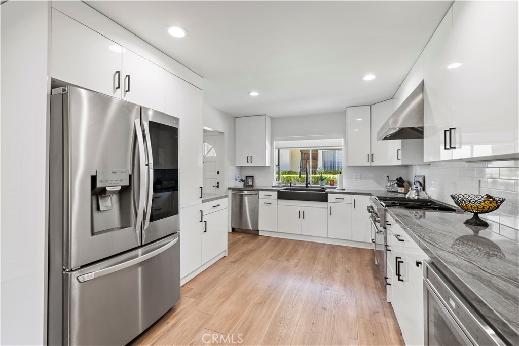 MLS #SR25179118 image #1