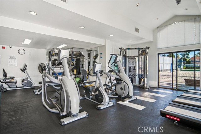 Detail Gallery Image 42 of 52 For 22235 Vista Verde Dr, Lake Forest,  CA 92630 - 2 Beds | 2/1 Baths