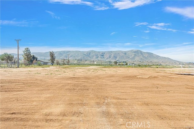 Detail Gallery Image 41 of 41 For 22562 Houston St, Apple Valley,  CA 92308 - 4 Beds | 2 Baths