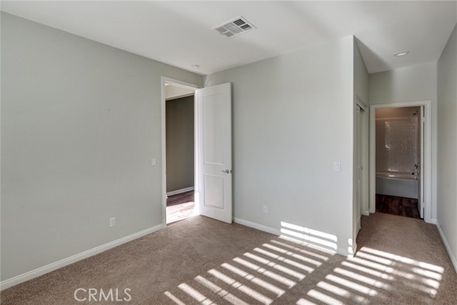 Detail Gallery Image 7 of 75 For 5982 Georgetown Way, Fontana,  CA 92336 - 4 Beds | 3/1 Baths