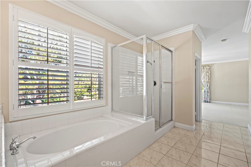 MLS #OC25245659 image #32