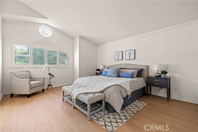 22557 Fenwall Drive, Saugus CA: https://media.crmls.org/medias/9d5de88f-89d8-4b0a-bc6f-1eae4d8254e7.jpg