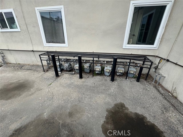 Detail Gallery Image 19 of 71 For 9205 S San Pedro St, Los Angeles,  CA 90003 - – Beds | – Baths