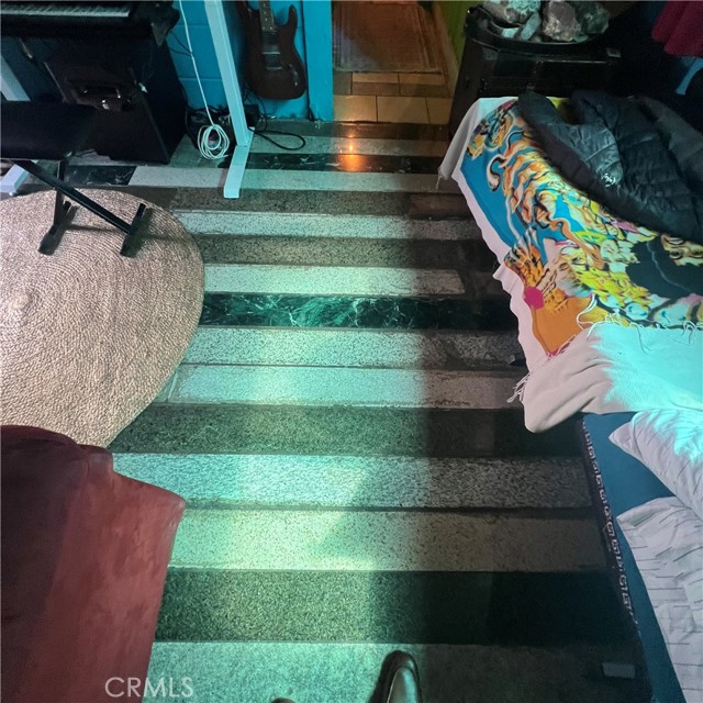 Detail Gallery Image 9 of 13 For 2949 S Harcourt, Los Angeles,  CA 90016 - – Beds | – Baths