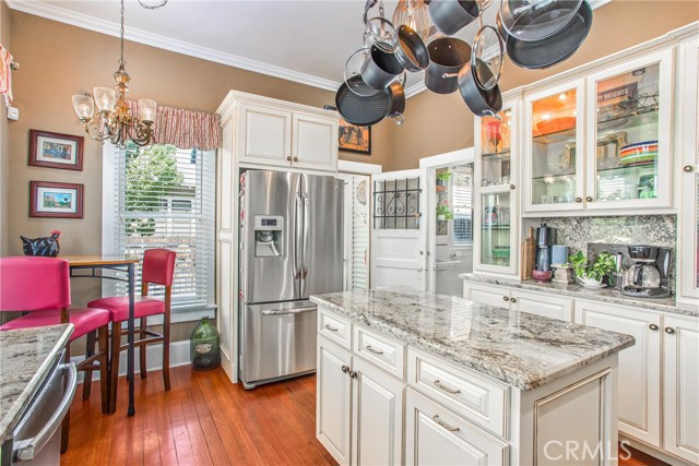 Detail Gallery Image 15 of 27 For 457 S 4th St, Redlands,  CA 92373 - 3 Beds | 1/1 Baths