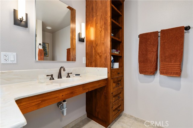 Detail Gallery Image 42 of 74 For 1002 Vista Grande St, Paso Robles,  CA 93446 - 3 Beds | 2 Baths