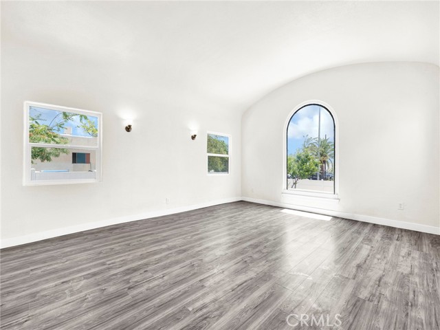 13251 Pinney Street, Pacoima CA: https://media.crmls.org/medias/9d60488b-c6ae-4c73-bafe-6879ced9bfa9.jpg