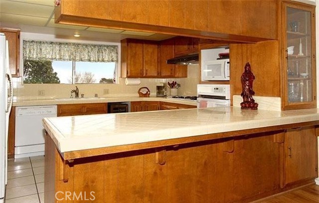 Detail Gallery Image 8 of 20 For 777 Sierra Rd, Nipomo,  CA 93444 - 3 Beds | 2 Baths