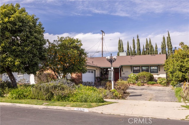 Detail Gallery Image 1 of 1 For 15309 Germain St, –,  CA 91345 - 3 Beds | 2/1 Baths