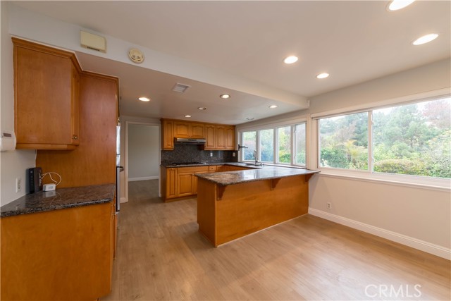4925 Rockvalley Road, Rancho Palos Verdes CA: https://media.crmls.org/medias/9d61e8cc-b078-4e9c-9a1d-64122d2c351e.jpg