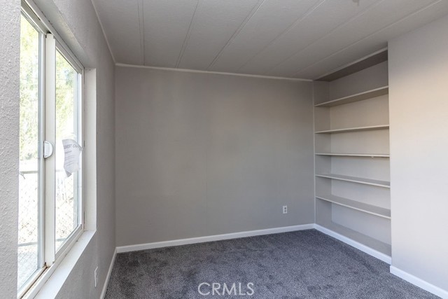 804 Market Street, Needles CA: https://media.crmls.org/medias/9d623d96-492d-4ae5-9bcf-2a42dbabc896.jpg