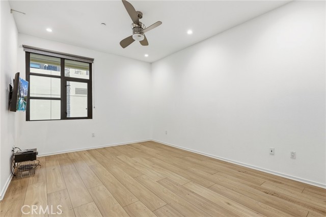 Detail Gallery Image 20 of 40 For 133 the Promenade #118,  Long Beach,  CA 90802 - 2 Beds | 2/1 Baths