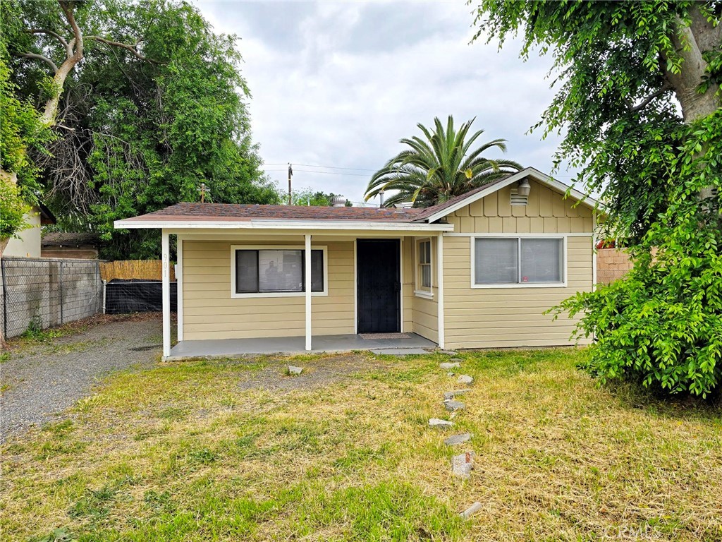 901 Hazel Avenue