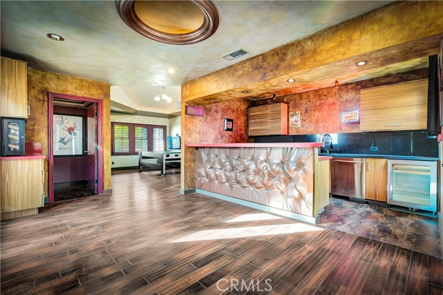 Detail Gallery Image 11 of 32 For 6268 Norwich Ave, Van Nuys,  CA 91411 - 3 Beds | 1 Baths